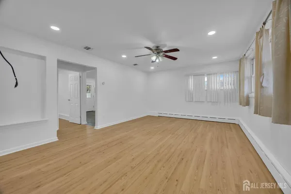 $475,000 | 120 Winthrop Road, Edison, NJ 08817