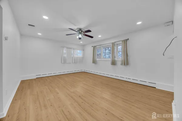 $475,000 | 120 Winthrop Road, Edison, NJ 08817