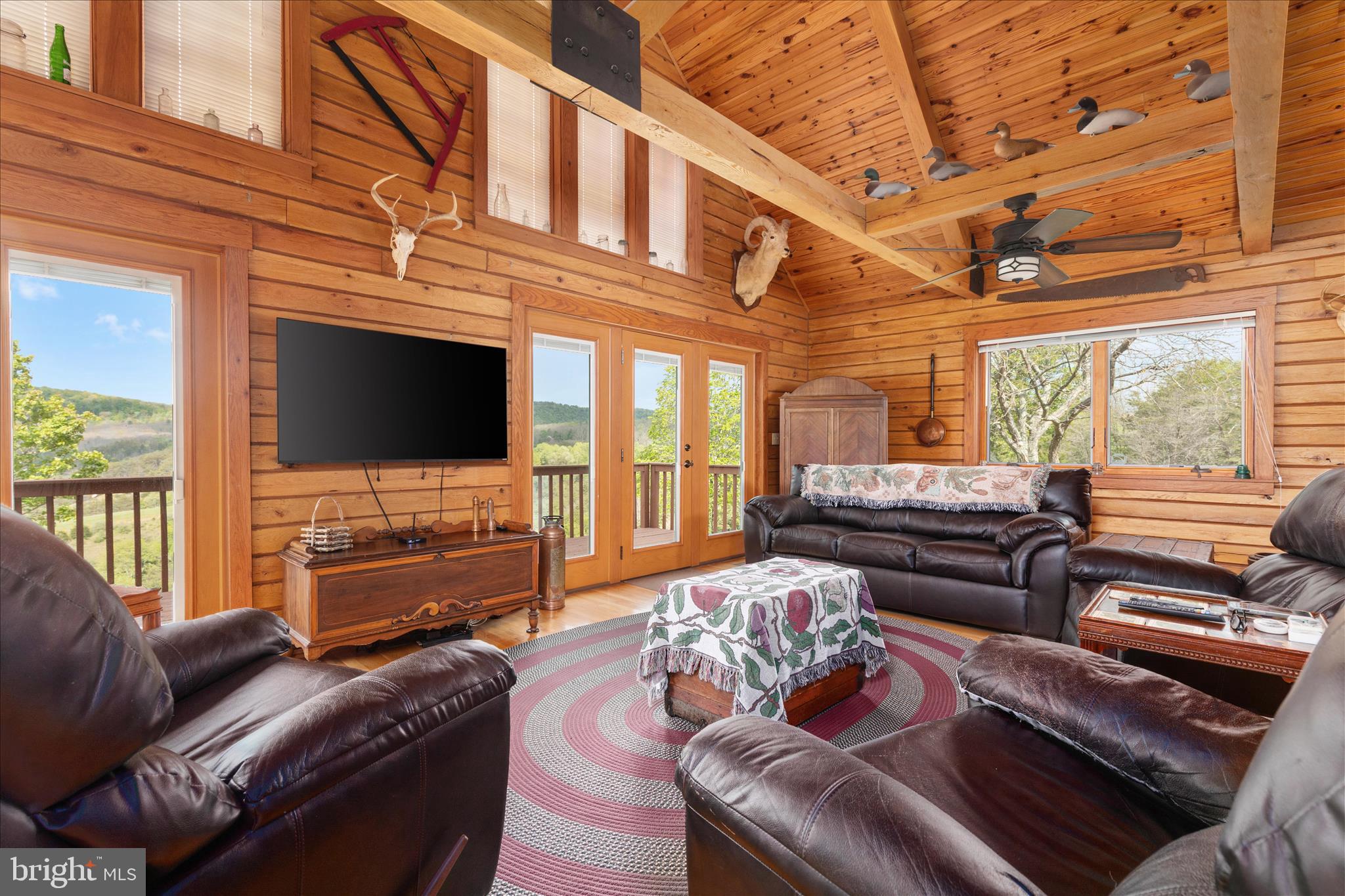 272 Buster Brown Drive Rio, WV 26755 - Photo 10 of 113 Great Room
