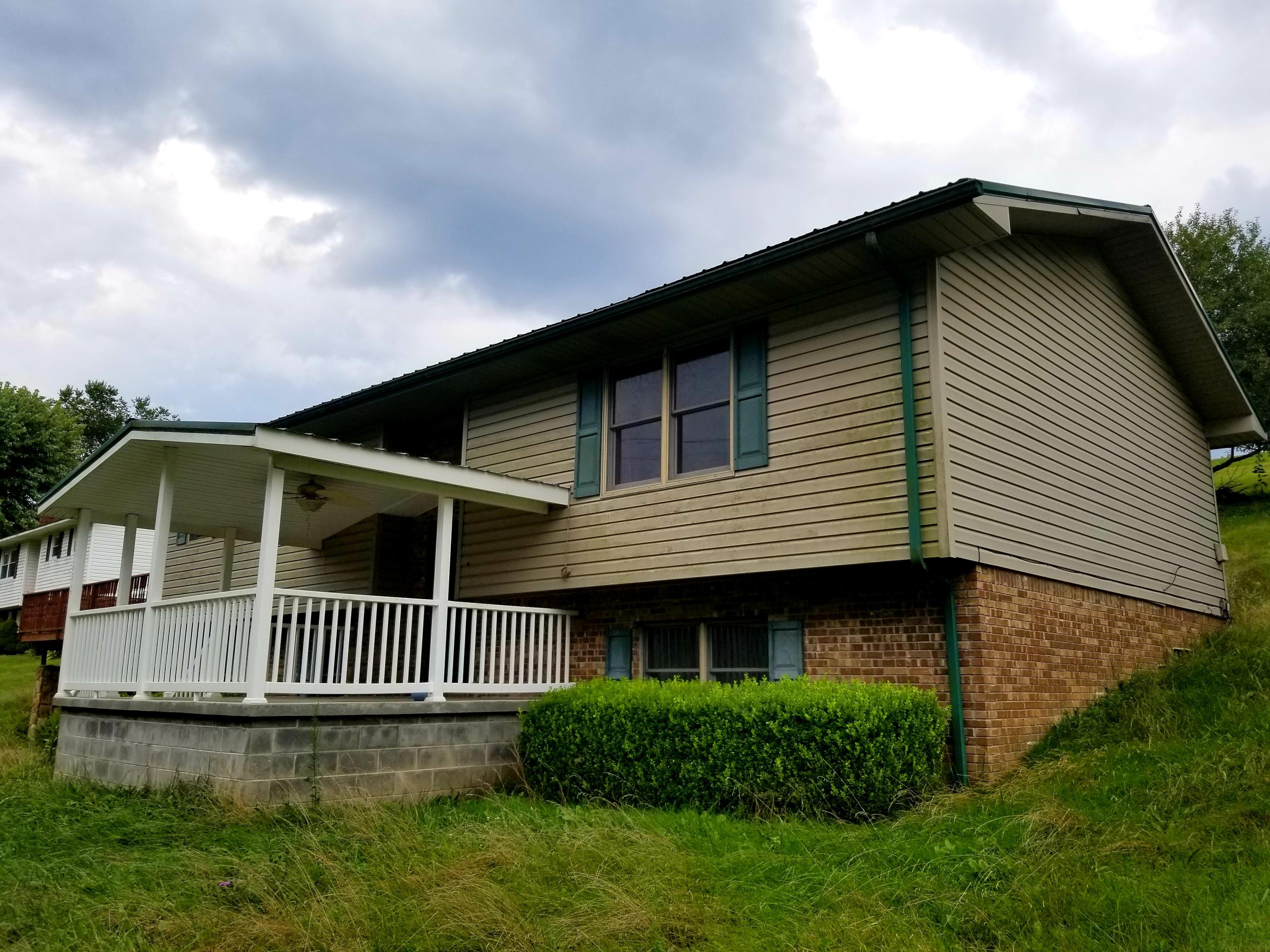 35698 Wilderness Road Jonesville, VA 24263 - Photo 3 of 30 20180815_165242
