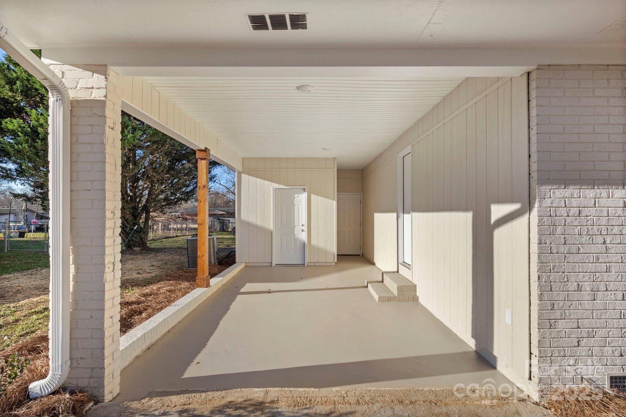 1421 North Post Road Shelby, NC 28150 - Photo 5 of 34