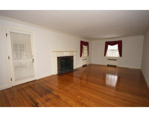 21 Fairlee Road Newton, MA 02468 - Photo 3 of 13