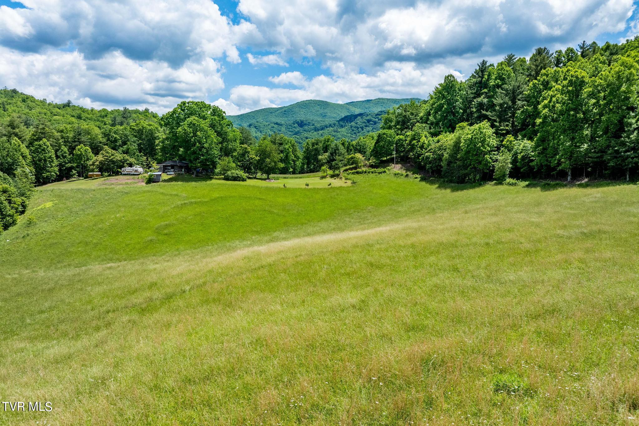 Tbd Tbd Dark Hollow Butler, TN 37640 - Photo 19 of 50 TBD Dark Hollow Private Dr (19 of 59)