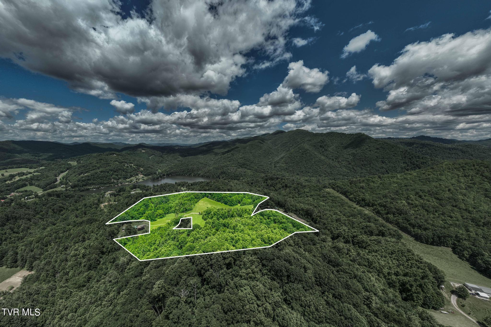 Tbd Tbd Dark Hollow Butler, TN 37640 - Photo 5 of 50 TBD Dark Hollow Private Dr (3 of 59)