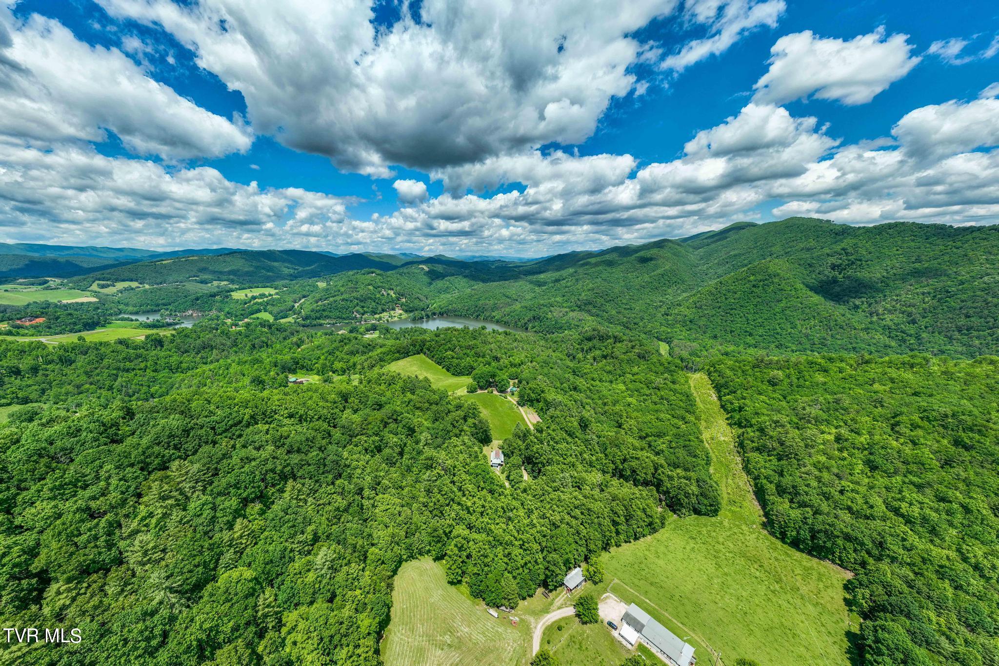 Tbd Tbd Dark Hollow Butler, TN 37640 - Photo 9 of 50 TBD Dark Hollow Private Dr (9 of 59)