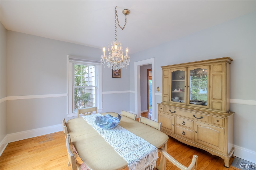 216 Hampton Road Syracuse, NY 13203 - Photo 5 of 40 Dining Room