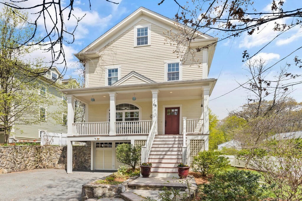 38 Bellevue Road Arlington, MA 02476 - Photo 1 of 22 Gallery Image 1
