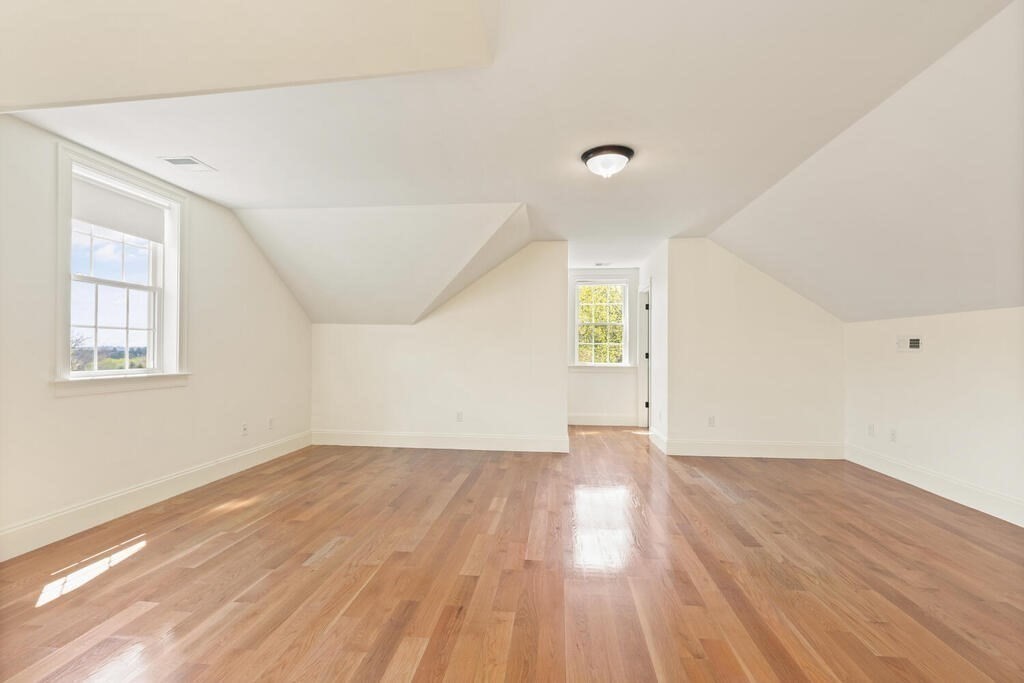 38 Bellevue Road Arlington, MA 02476 - Photo 12 of 22 Gallery Image 12