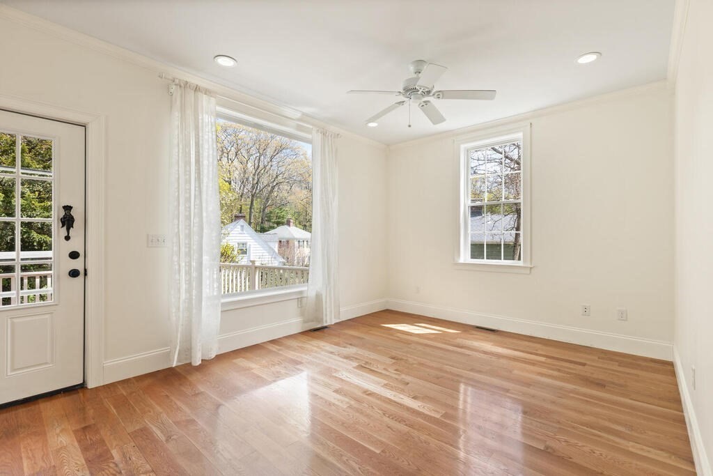 38 Bellevue Road Arlington, MA 02476 - Photo 8 of 22 Gallery Image 8