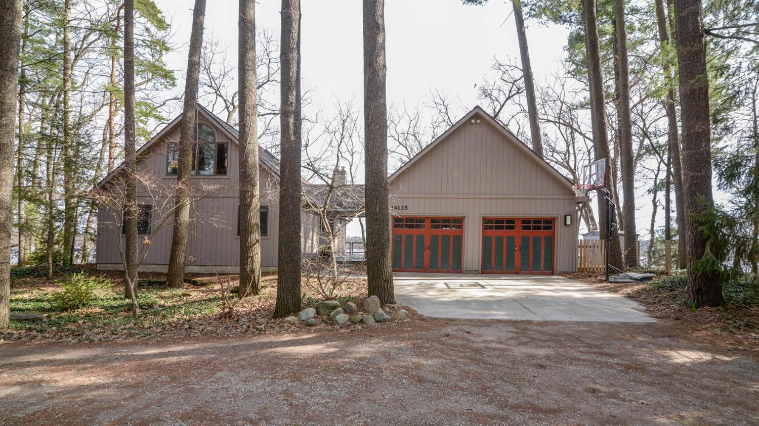 14135 Island Lake Road Chelsea, MI 48118 - Photo 2 of 48 Photo 2