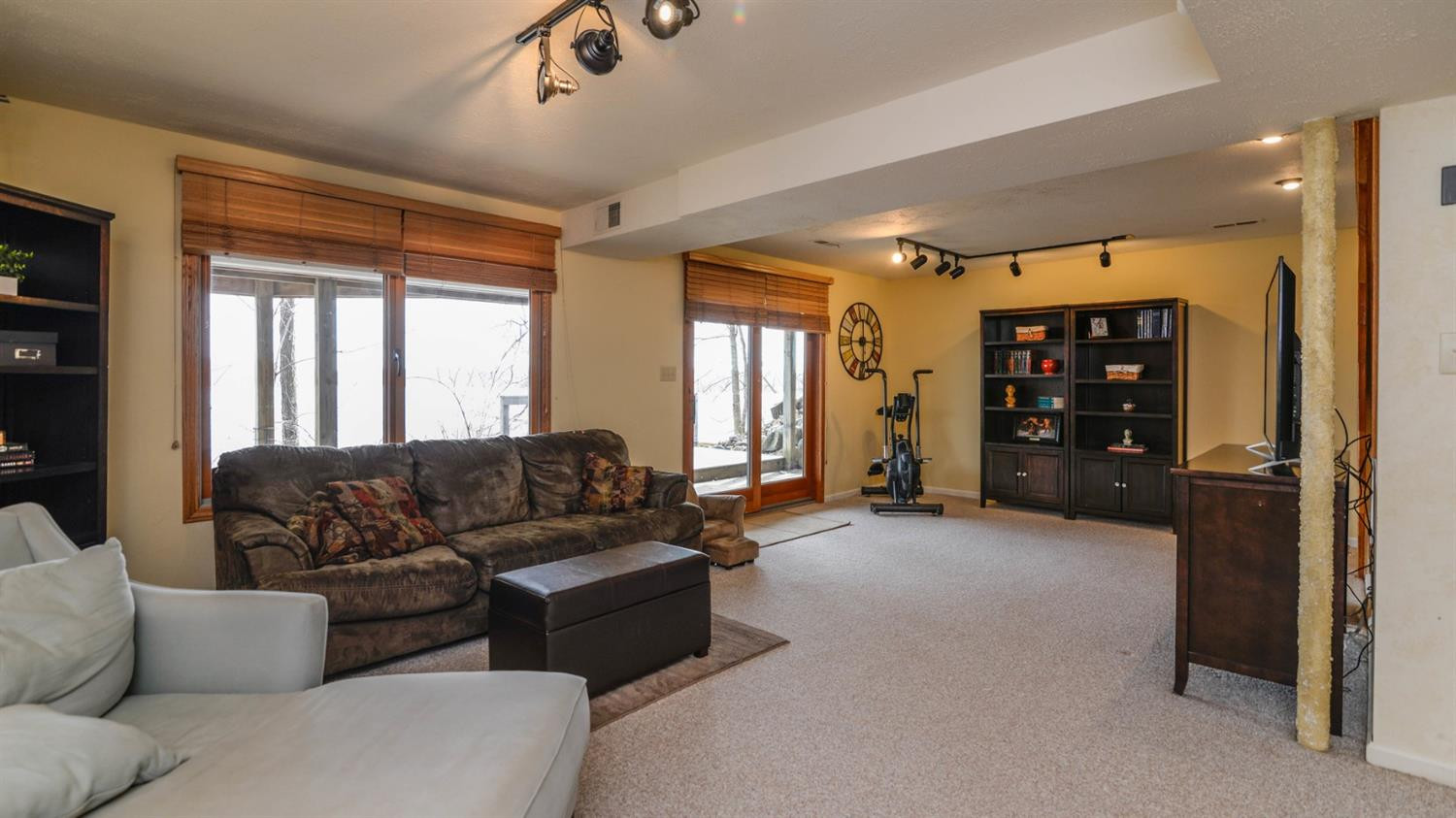14135 Island Lake Road Chelsea, MI 48118 - Photo 34 of 48 Photo 34