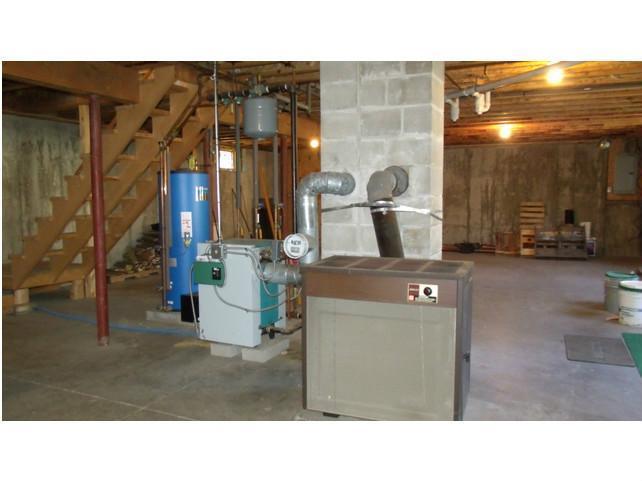 191 Vienna Road Chesterville, ME 04938 - Photo 15 of 16 Basement.
