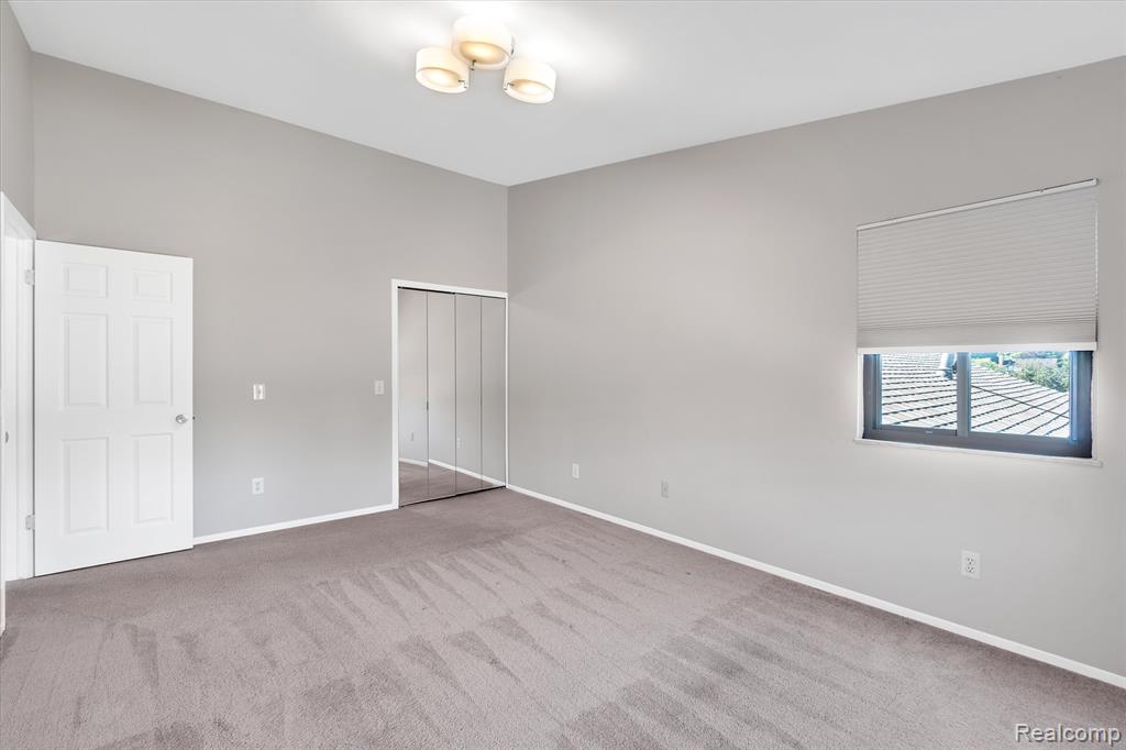 22224 Edgewater Novi, MI 48375 - Photo 19 of 32