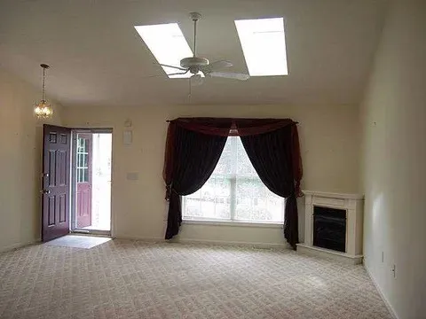 $240,000 | 224 Rayfield Circle, Webster, NY 14580