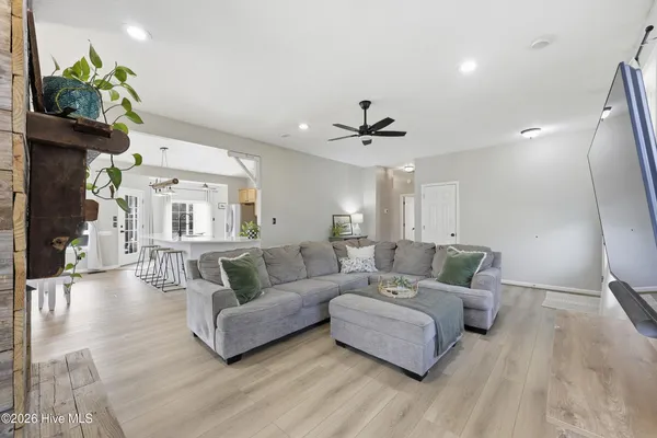 $499,000 | 119 Lighthouse View, Aydlett, NC 27916