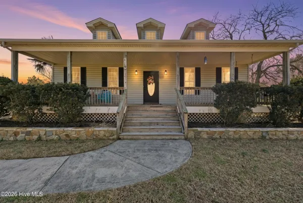 $499,000 | 119 Lighthouse View, Aydlett, NC 27916