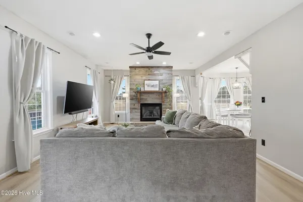 $499,000 | 119 Lighthouse View, Aydlett, NC 27916