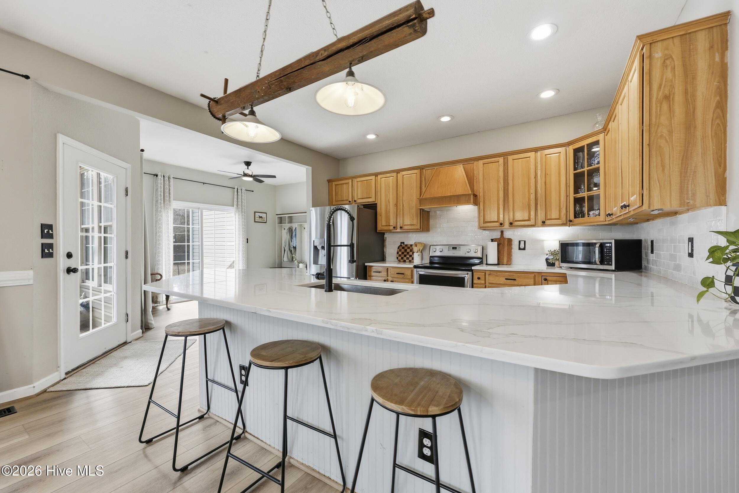 119 Lighthouse View Aydlett, NC 27916 - Photo 4 of 48 21__39a0490