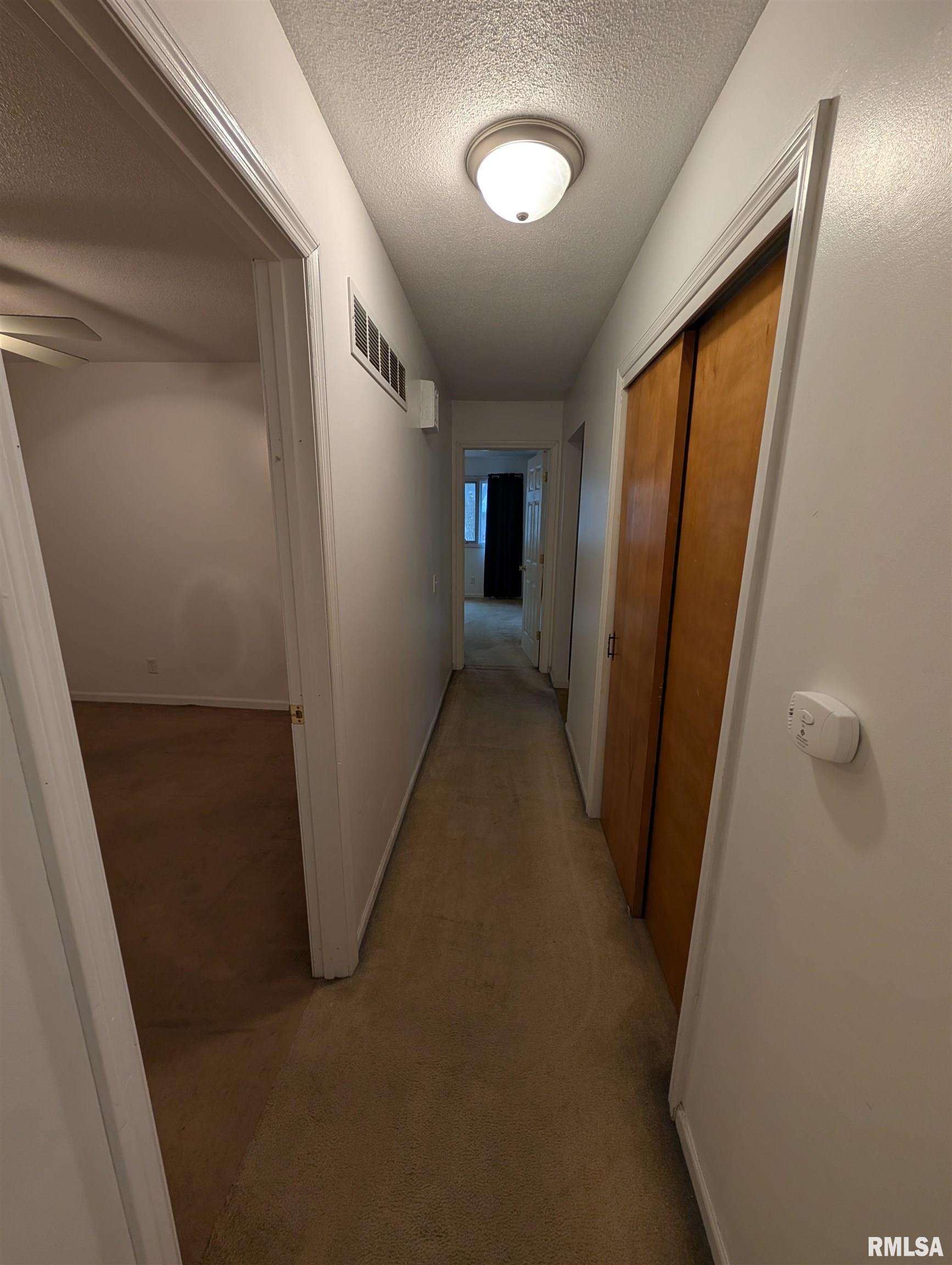 27 Mishawaka Drive Rochester, IL 62563 - Photo 14 of 30 Gallery Image 14
