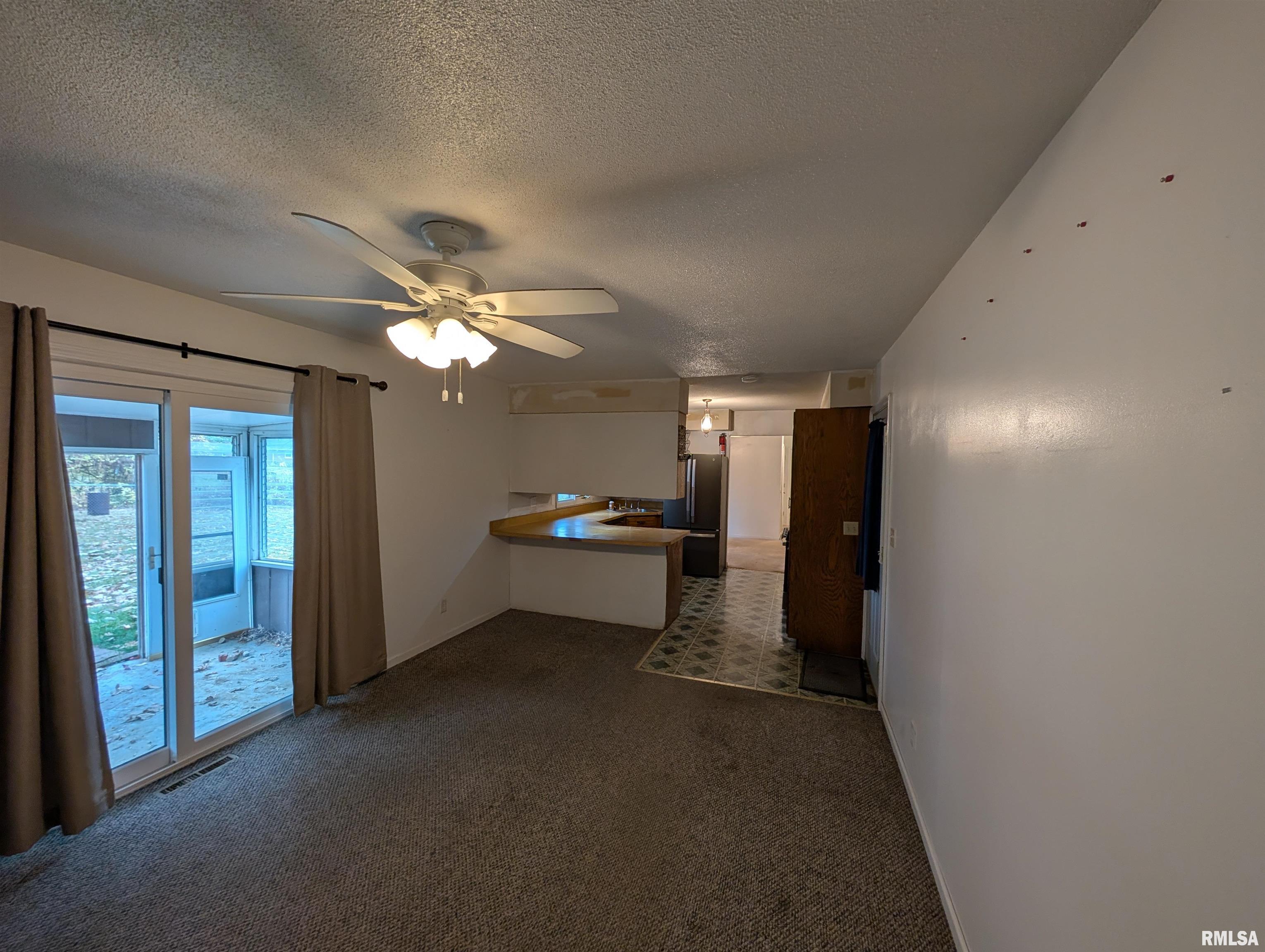 27 Mishawaka Drive Rochester, IL 62563 - Photo 18 of 30 Gallery Image 18
