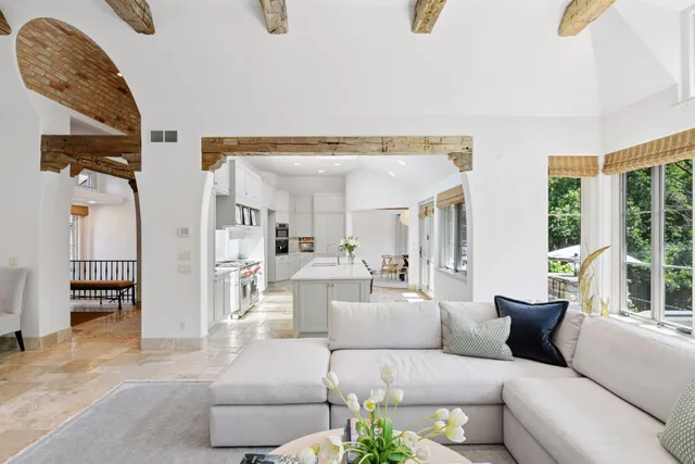 $3,200,000 | 16127 Crosby Cove, Wayzata, MN 55391