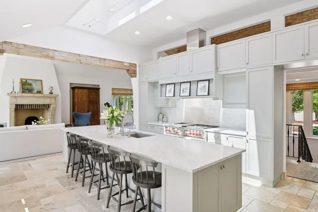 $3,200,000 | 16127 Crosby Cove, Wayzata, MN 55391