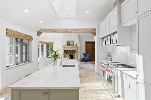 $3,200,000 | 16127 Crosby Cove, Wayzata, MN 55391