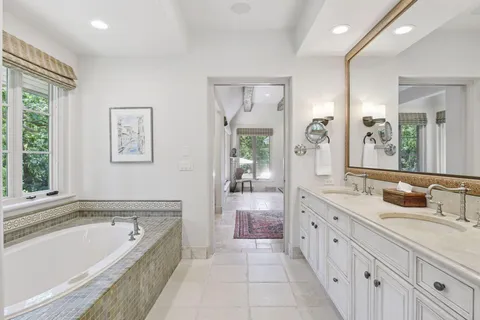 $3,200,000 | 16127 Crosby Cove, Wayzata, MN 55391