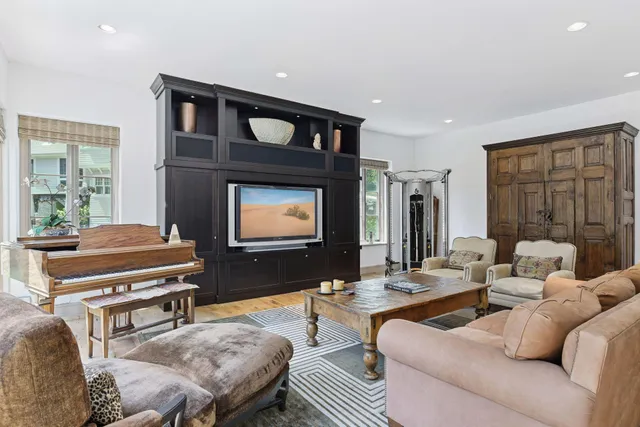 $3,200,000 | 16127 Crosby Cove, Wayzata, MN 55391