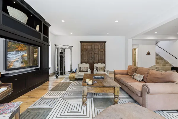 $3,200,000 | 16127 Crosby Cove, Wayzata, MN 55391