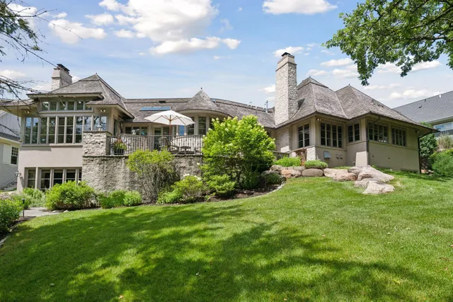 $3,200,000 | 16127 Crosby Cove, Wayzata, MN 55391