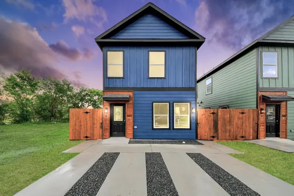 $2,450 | 3810 Hiford Drive, Unit A, Houston, TX 77047