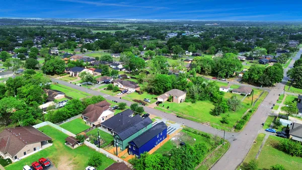 $2,450 | 3810 Hiford Drive, Unit A, Houston, TX 77047