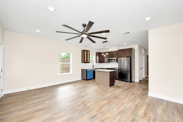 $2,450 | 3810 Hiford Drive, Unit A, Houston, TX 77047