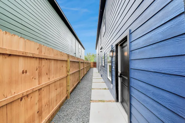 $2,450 | 3810 Hiford Drive, Unit A, Houston, TX 77047