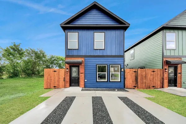 $2,450 | 3810 Hiford Drive, Unit A, Houston, TX 77047