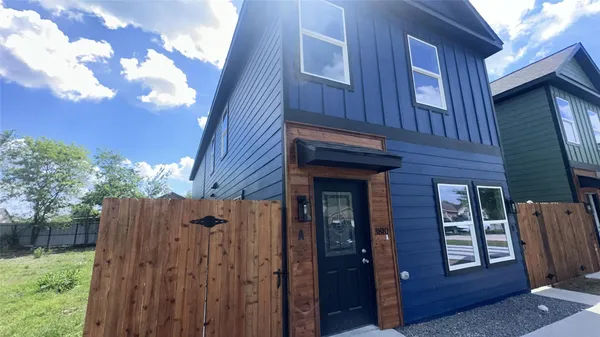 $2,450 | 3810 Hiford Drive, Unit A, Houston, TX 77047