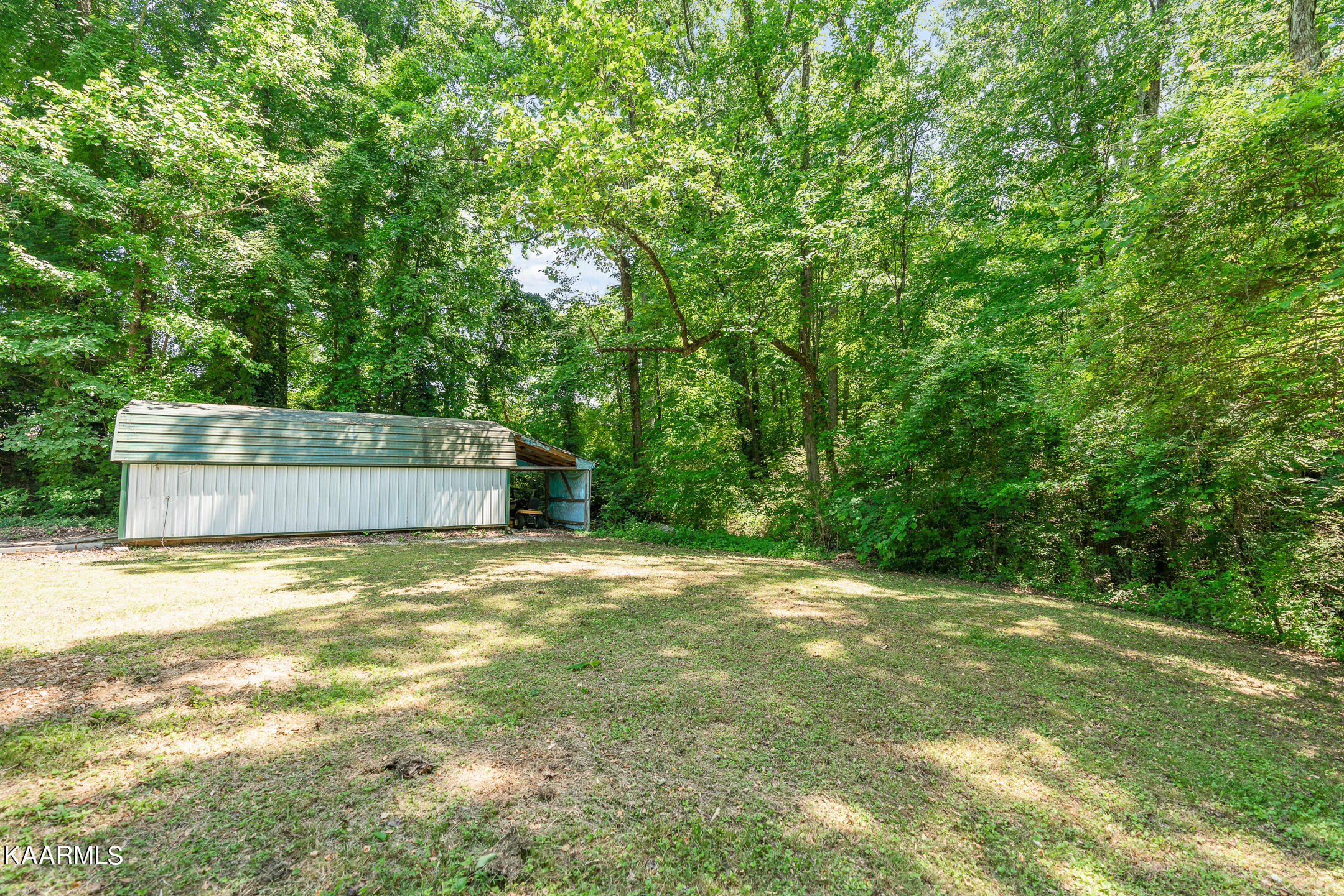 150 Yarnell Road Clinton, TN 37716 - Photo 14 of 16 Outdoor Shed 1