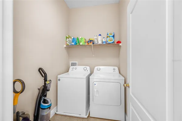 $274,900 | 10235 Cala Lily Trail, Unit 35A, Orlando, FL 32832