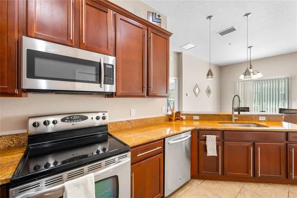 $274,900 | 10235 Cala Lily Trail, Unit 35A, Orlando, FL 32832