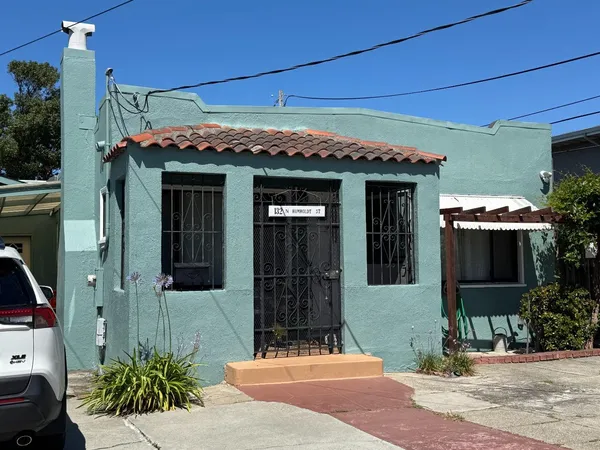 $1,420 | 132 North Humboldt Street, San Mateo, CA 94401