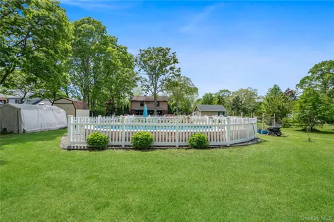 $749,990 | 355 Woodland Avenue, Manorville, NY 11949