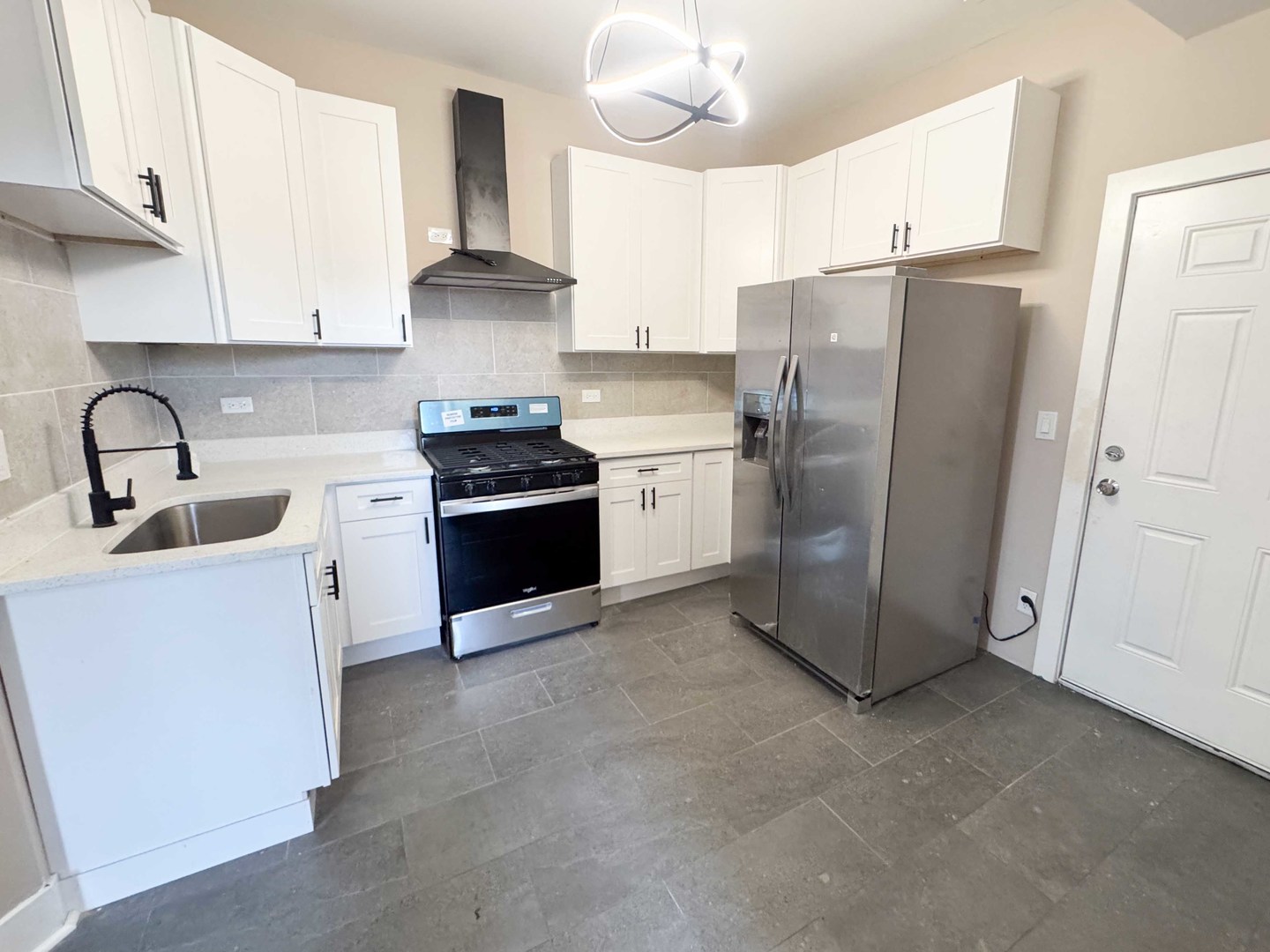 6640 South Union Avenue Chicago, IL 60621 - Photo 4 of 19