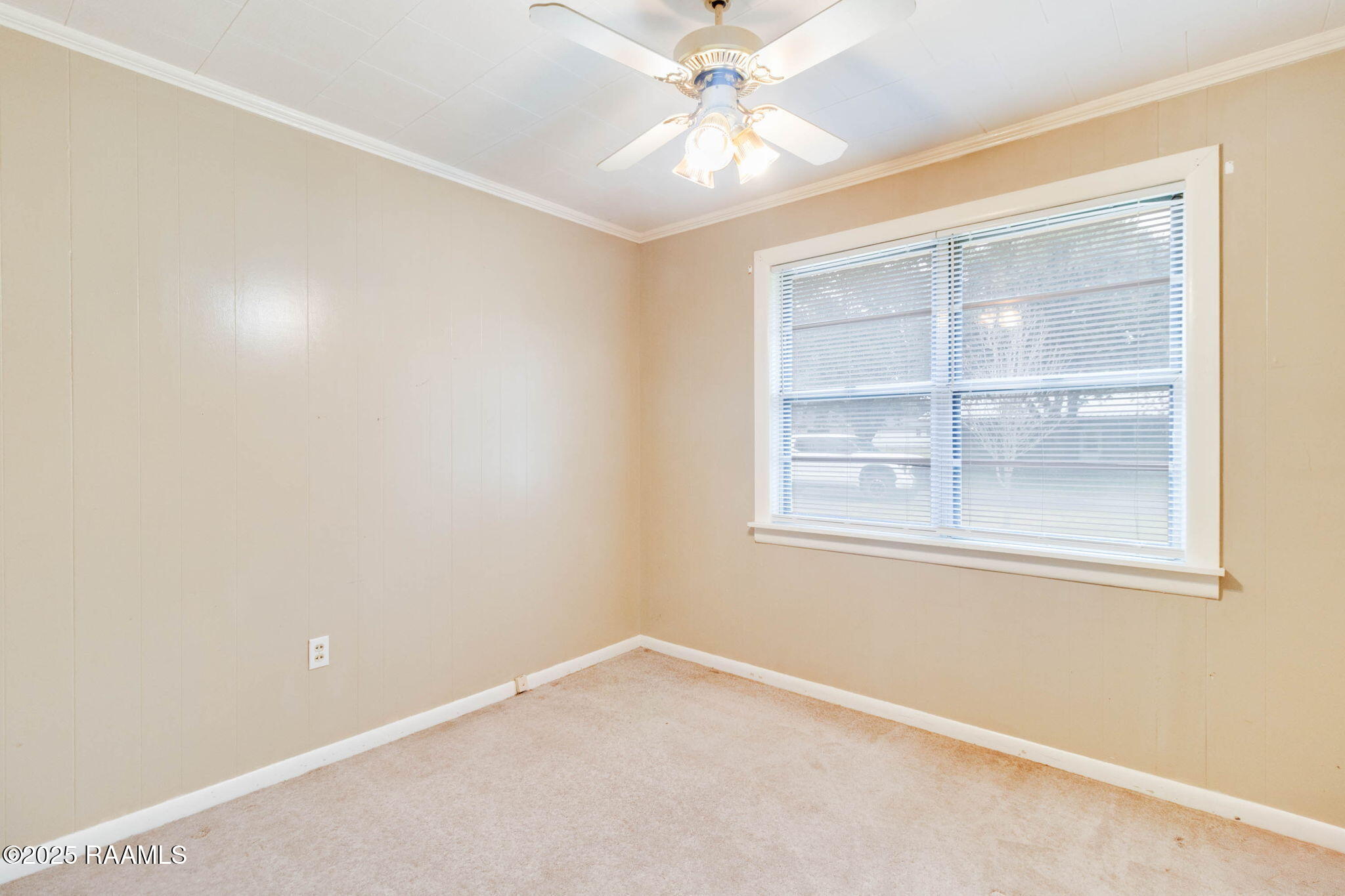 11016 Rena Avenue Kaplan, LA 70548 - Photo 11 of 16 15-web-or-mls-11016 Rena Ave-10