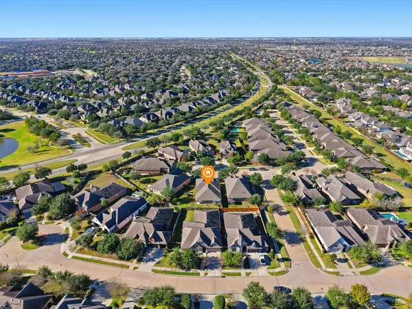 an aerial view of multiple house