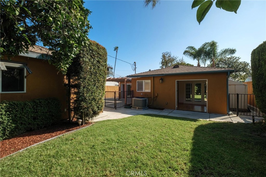 2519 Ralston Lane Redondo Beach, CA 90278 - Photo 29 of 69 a front view of a house with garden