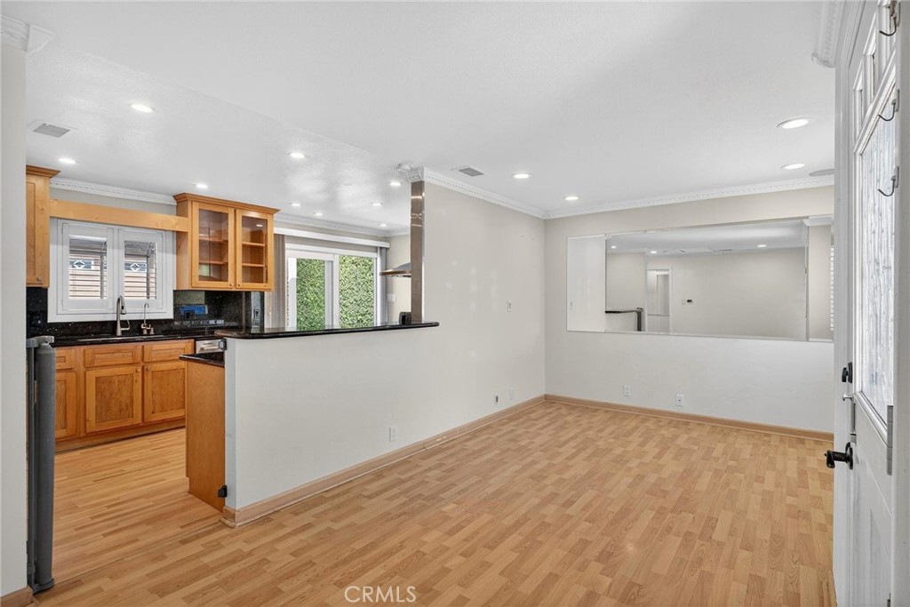 2519 Ralston Lane Redondo Beach, CA 90278 - Photo 9 of 69