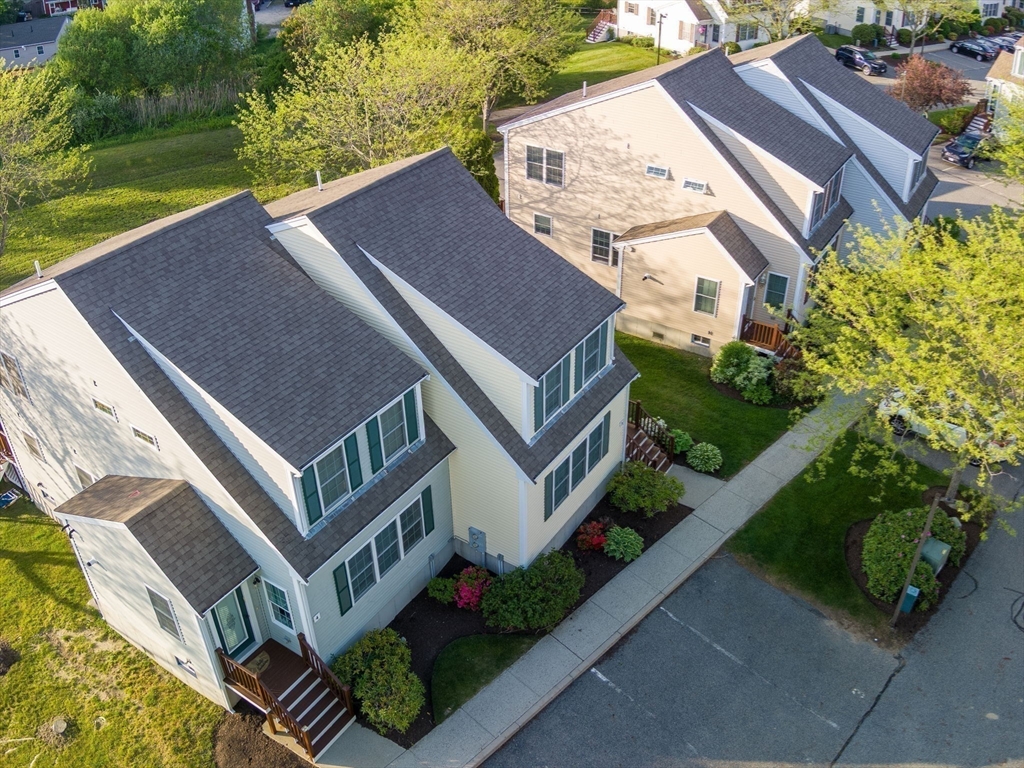 3 Carleton Street, Unit 3 Wareham, MA 02558 - Photo 9 of 41
