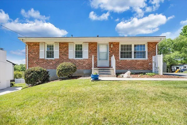 $245,000 | 5812 Cove Road, Roanoke, VA 24019