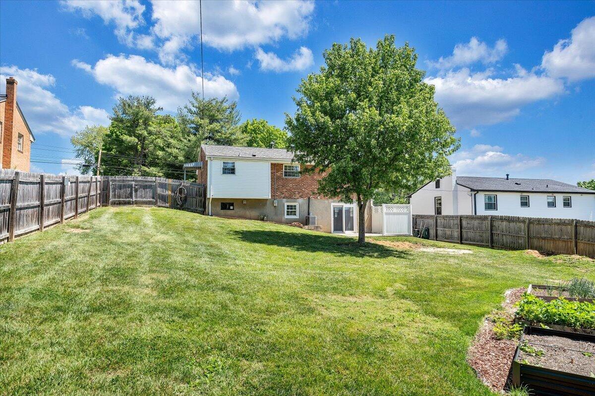 5812 Cove Road Roanoke, VA 24019 - Photo 24 of 28 34-MIB02695
